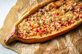 Tavuklu Pide